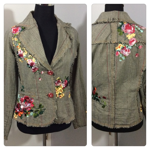 paparazzi Jackets & Blazers - Paparazzi Blazer Jacket M Plaid Embroidered